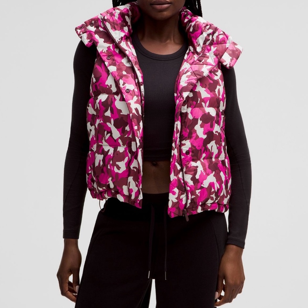 Lululemon Lunar New Year Wunder Puff Cropped Vest size 12 in pink and white